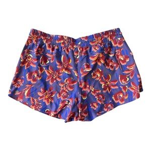 NWT Athleta Crossroads Shorts XL Running Lightweight Purple Red Floral Stretch